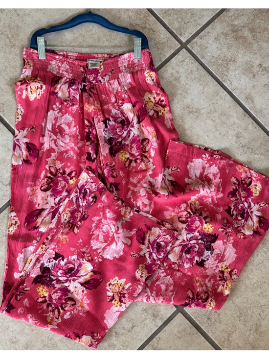Billabong Pants - Billabong Pink Floral Smocked Pants